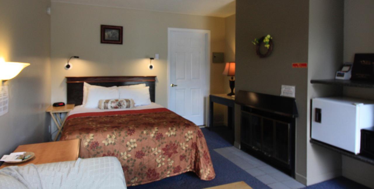 Motel Le Jolibourg Saint-Sauveur-des-Monts 외부 사진