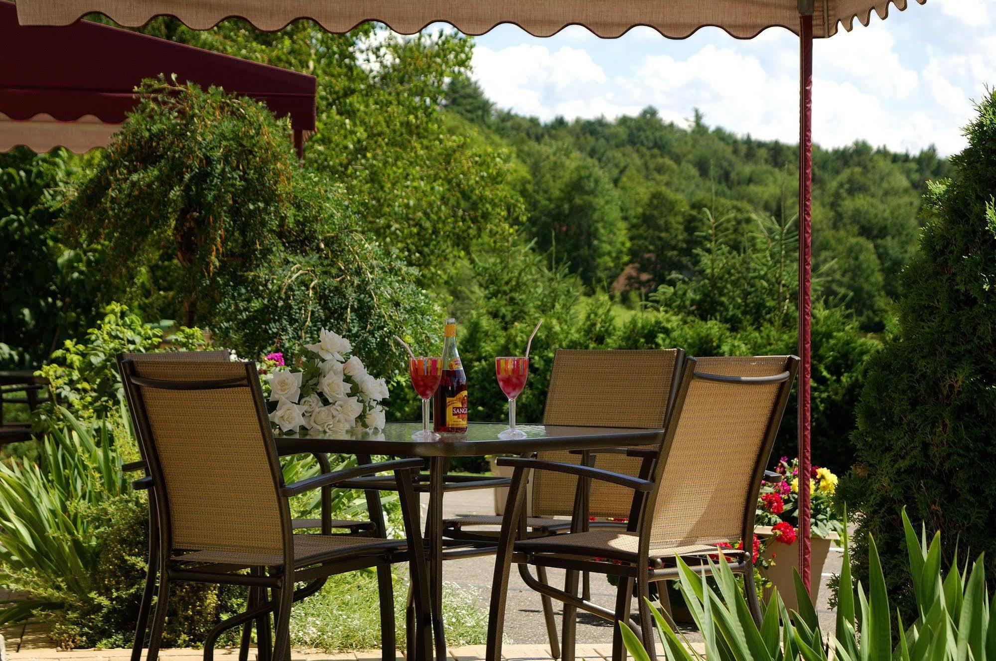 Motel Le Jolibourg Saint-Sauveur-des-Monts 외부 사진